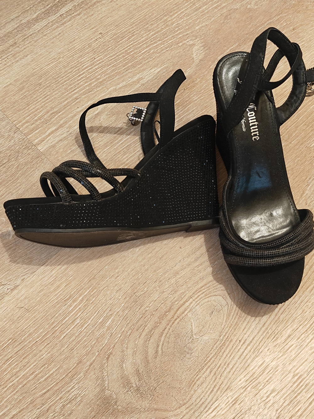 Juicy Couture Black Wedge Sandals with Rhinestone Charm